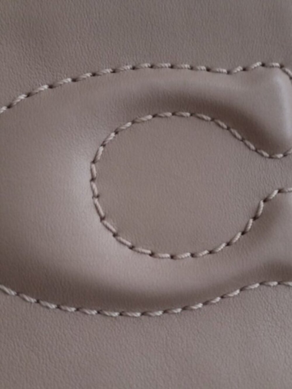 Coach Large Signature C Beige Corner Zip Wristlet Wallet Clutch - Picture 5 of 12